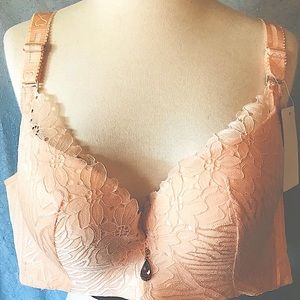 Peach No Underwire Bra Size 2XL or 50/115 NWT